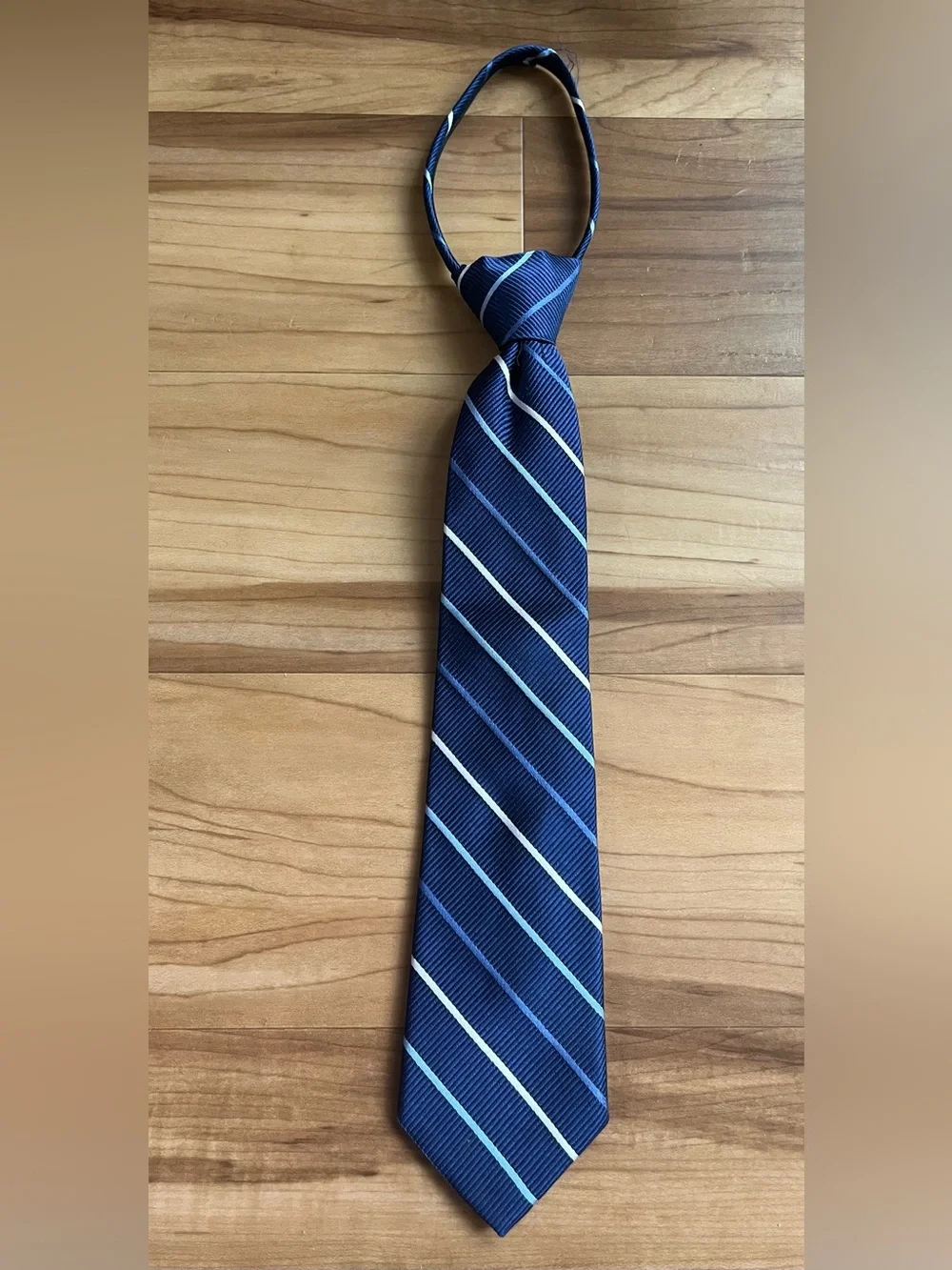Club Room Boys Navy Blue Striped Pre-Tied Zipper Necktie